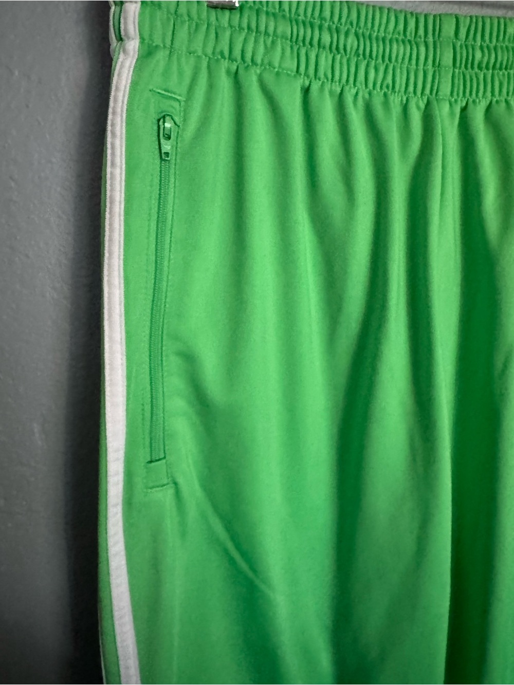 adidas Original Adicolor Primeblue Kelly Green Track Pants - Picture 5 of 10